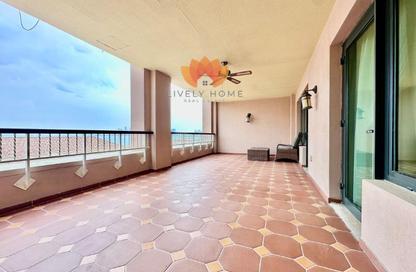 Apartment - 1 Bedroom - 2 Bathrooms for rent in East Porto Drive - Porto Arabia - The Pearl Island - Doha