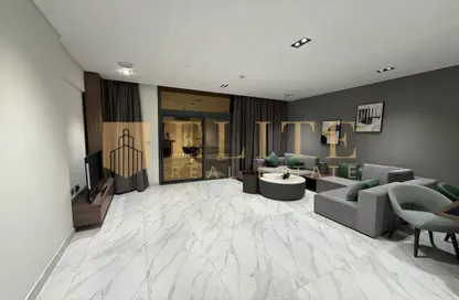 شقة - 3 غرف نوم - 4 حمامات للايجار في عرض البوليفارد - مدينة الياسمين - الوسيل