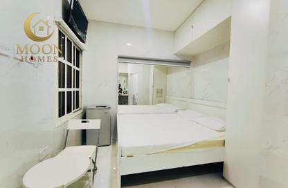 Apartment - Studio - 1 Bathroom for rent in Umm Ghwailina Comm - Umm Ghuwalina - Umm Ghuwailina - Doha