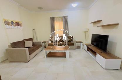 Apartment - 2 Bedrooms - 2 Bathrooms for rent in Al Nasr Street - Al Nasr - Doha