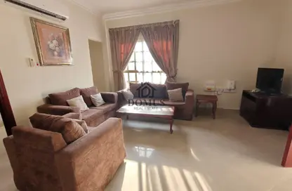 Apartment - 1 Bedroom - 1 Bathroom for rent in Anas Street - Fereej Bin Mahmoud North - Fereej Bin Mahmoud - Doha