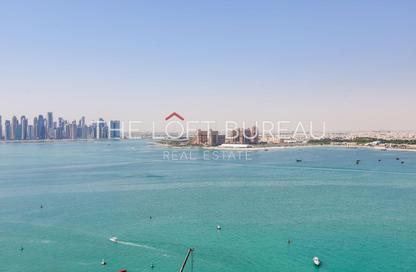 Apartment - 2 Bedrooms - 3 Bathrooms for rent in Tower 31 - Porto Arabia - The Pearl Island - Doha