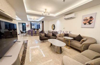 Villa - 6 Bedrooms - 6 Bathrooms for sale in Al Wakra - Al Wakra - Al Wakrah - Al Wakra Villa - 6 Bedrooms - 6 Bathrooms for sale in Al Wakra - Al Wakra - Al Wakrah - Al Wakra