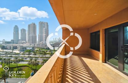 Apartment - 3 Bedrooms - 5 Bathrooms for sale in East Porto Drive - Porto Arabia - The Pearl Island - Doha