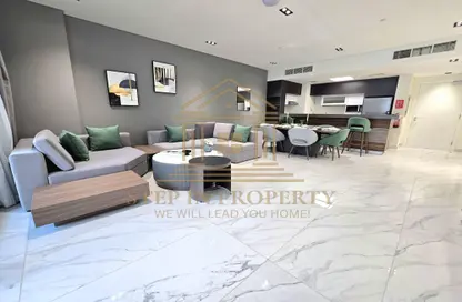 شقة - 2 غرف نوم - 3 حمامات للايجار في عرض البوليفارد - مدينة الياسمين - الوسيل