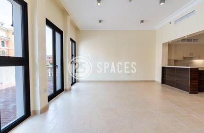 Apartment - 1 Bedroom - 2 Bathrooms for rent in Teatro - Qanat Quartier - The Pearl Island - Doha