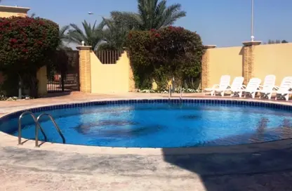 Compound - 3 Bedrooms - 3 Bathrooms for rent in Al Nuaija - Doha