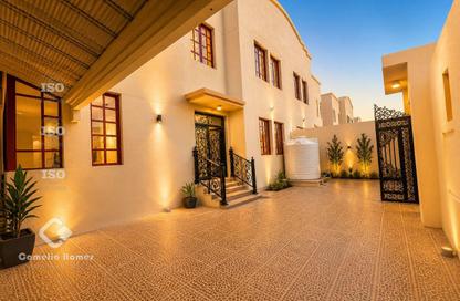 Villa - 5 Bedrooms - 5 Bathrooms for rent in Umm Al Seneem Street - Ain Khaled - Doha