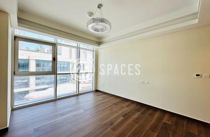 Apartment - 1 Bedroom - 2 Bathrooms for sale in Crystal Residence - Gewan Island - The Pearl Island - Doha