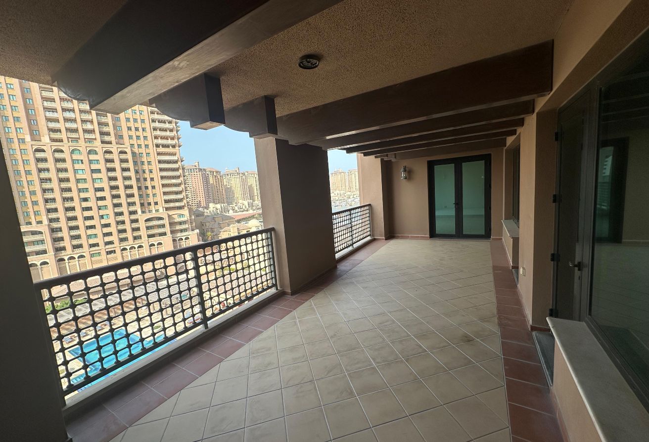 For Sale/Rent: 2BR in The Pearl – Prime Spot thumbnail 4