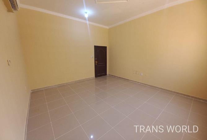 54294690 - Property Image 3