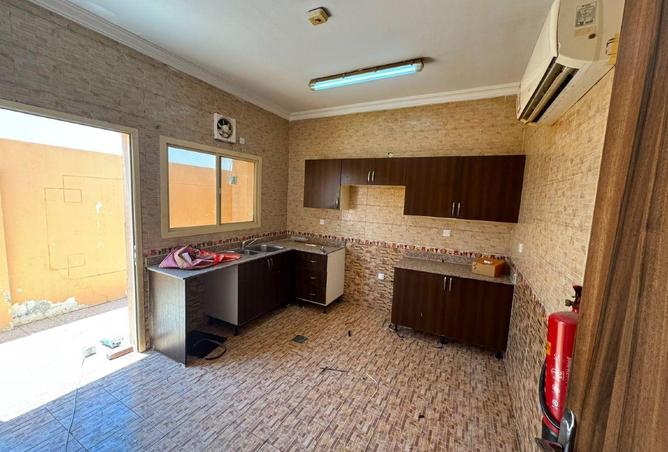 58041921 - Property Image 2