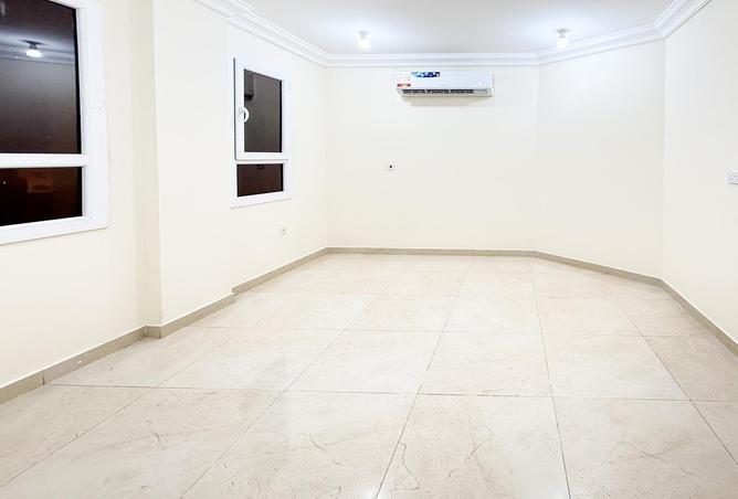 1009943 - Property Image 2