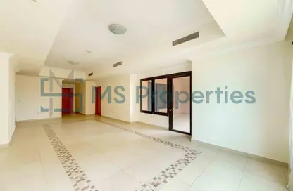 Apartment - 1 Bedroom - 2 Bathrooms for rent in West Porto Drive - Porto Arabia - The Pearl Island - Doha