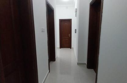 Apartment - 2 Bedrooms - 2 Bathrooms for rent in Bin Omran 35 - Fereej Bin Omran - Doha