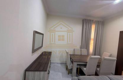 Apartment - 2 Bedrooms - 2 Bathrooms for rent in Royal Plaza - Al Sadd - Doha