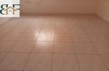 Apartment - 2 Bedrooms - 1 Bathroom for rent in Al Mansoura - Doha Apartment - 2 Bedrooms - 1 Bathroom for rent in Al Mansoura - Doha