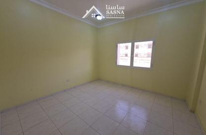 Apartment - 3 Bedrooms - 3 Bathrooms for rent in Al Mansoura - Al Mansoura - Doha