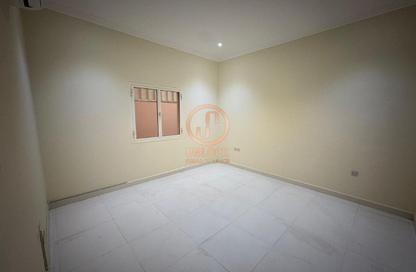 Villa - 6 Bedrooms - 5 Bathrooms for rent in Umm Salal Ali - Umm Salal Ali - Doha