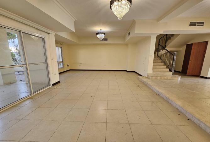 52045809 - Property Image 3