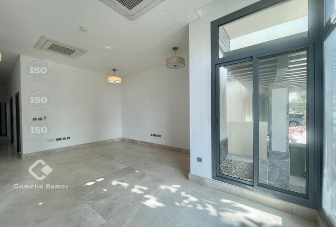 52451883 - صورة العقار 3