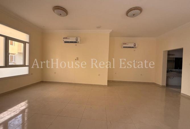 51380079 - Property Image 2