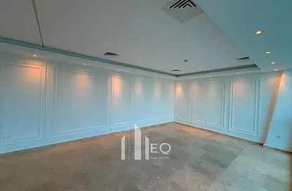 Apartment - 3 Bedrooms - 5 Bathrooms for sale in Zig Zag Tower B - Zig Zag Towers - West Bay - Doha