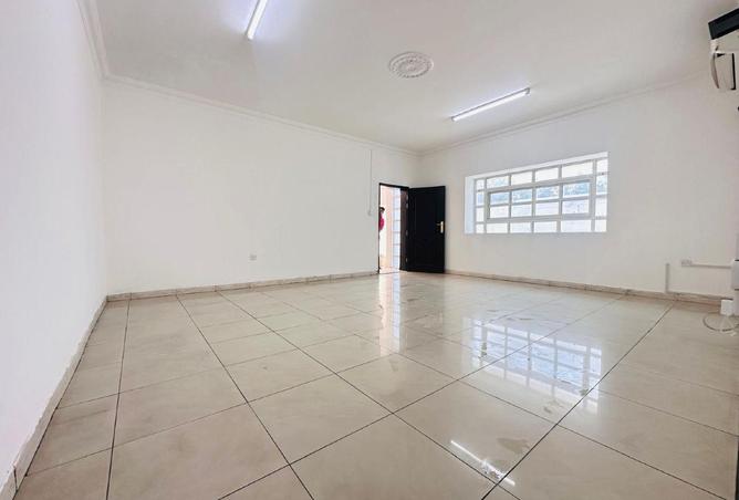 54686805 - Property Main Image