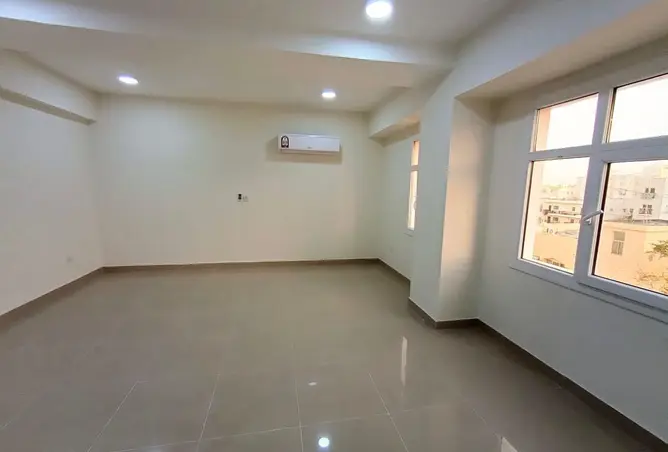 63810184 - Property Image 3
