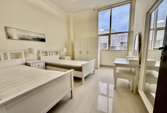 2Obq22Yet8K - Property Image 3