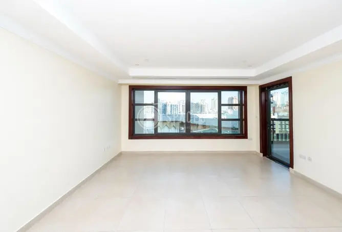 63697842 - Property Image 2