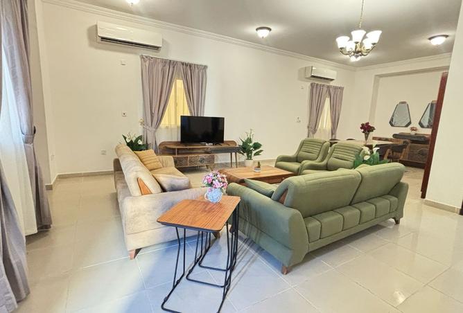 60724250 - Property Image 2