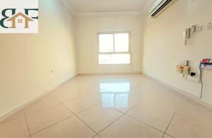 Apartment - 1 Bedroom - 1 Bathroom for rent in Umm Ghwailina Comm - Umm Ghuwalina - Umm Ghuwailina - Doha Apartment - 1 Bedroom - 1 Bathroom for rent in Umm Ghwailina Comm - Umm Ghuwalina - Umm Ghuwailina - Doha