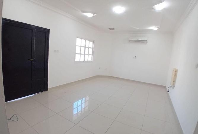 1023809 - Property Image 2