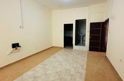 Apartment - 1 Bedroom - 1 Bathroom for rent in New Al Hitmi - Fereej Bin Omran - Doha