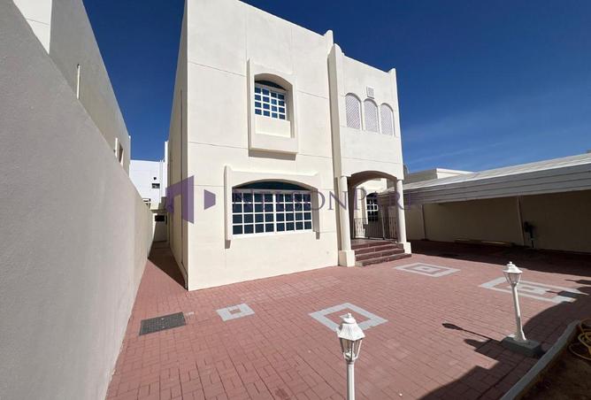 52225153 - Property Main Image