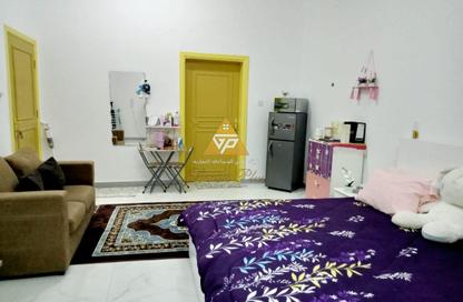 Apartment - Studio - 1 for rent in New Salata - Salata - Doha