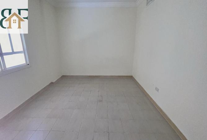 56617637 - Property Image 3