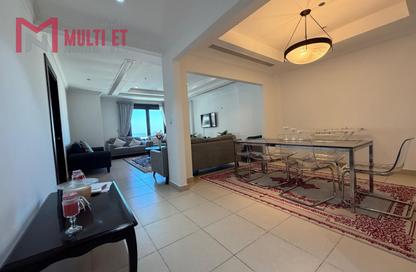 Apartment - 1 Bedroom - 2 Bathrooms for rent in West Porto Drive - Porto Arabia - The Pearl Island - Doha Apartment - 1 Bedroom - 2 Bathrooms for rent in West Porto Drive - Porto Arabia - The Pearl Island - Doha