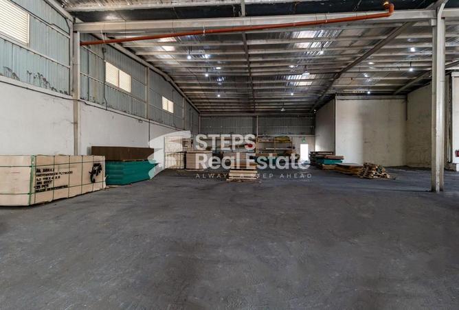 54877160 - Property Main Image