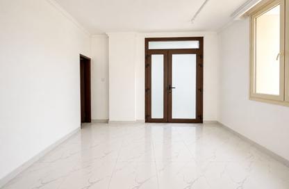 Apartment - Studio - 1 Bathroom for rent in Tawar Compound - Al Duhail - Al Duhail - Doha