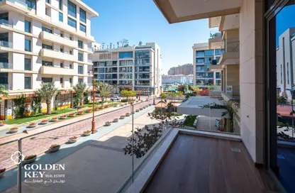 Apartment - 1 Bedroom - 2 Bathrooms for rent in Crystal Residence - Gewan Island - The Pearl Island - Doha