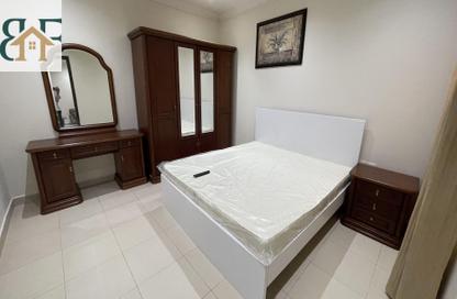 Apartment - 1 Bedroom - 1 Bathroom for rent in Umm Ghuwalina - Umm Ghuwailina - Doha