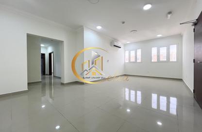 Apartment - 2 Bedrooms - 2 Bathrooms for rent in Saeed Ibn Jubair - Al Aziziyah - Doha Apartment - 2 Bedrooms - 2 Bathrooms for rent in Saeed Ibn Jubair - Al Aziziyah - Doha