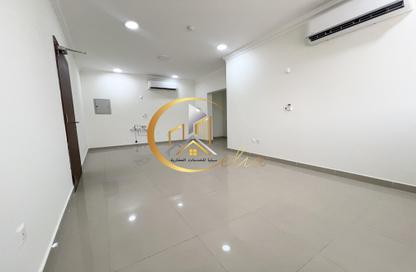 Apartment - 2 Bedrooms - 2 Bathrooms for rent in Saeed Ibn Jubair - Al Aziziyah - Doha Apartment - 2 Bedrooms - 2 Bathrooms for rent in Saeed Ibn Jubair - Al Aziziyah - Doha