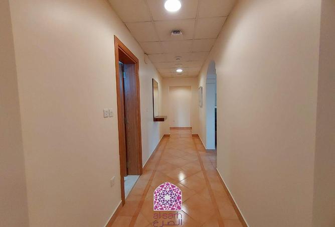 1011786 - Property Image 3