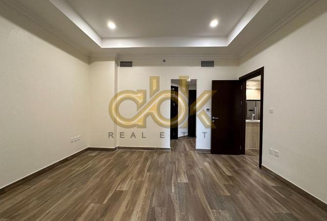 1023856 - Property Image 2