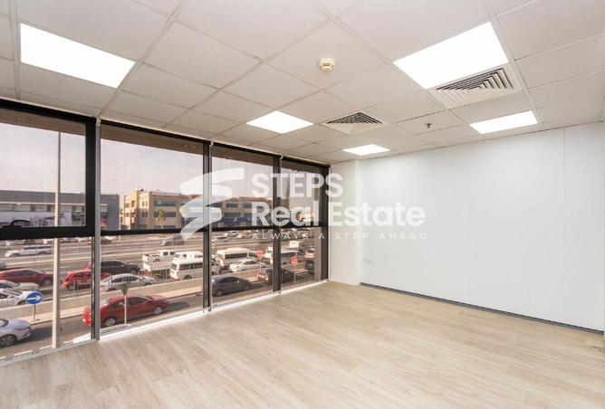 54200141 - Property Image 2