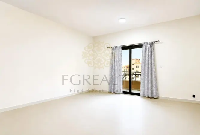 64032343 - Property Image 3