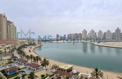 شقة - 2 غرف نوم - 4 حمامات للبيع في فيفا غرب - فيفا بحرية - جزيرة اللؤلؤة - الدوحة
